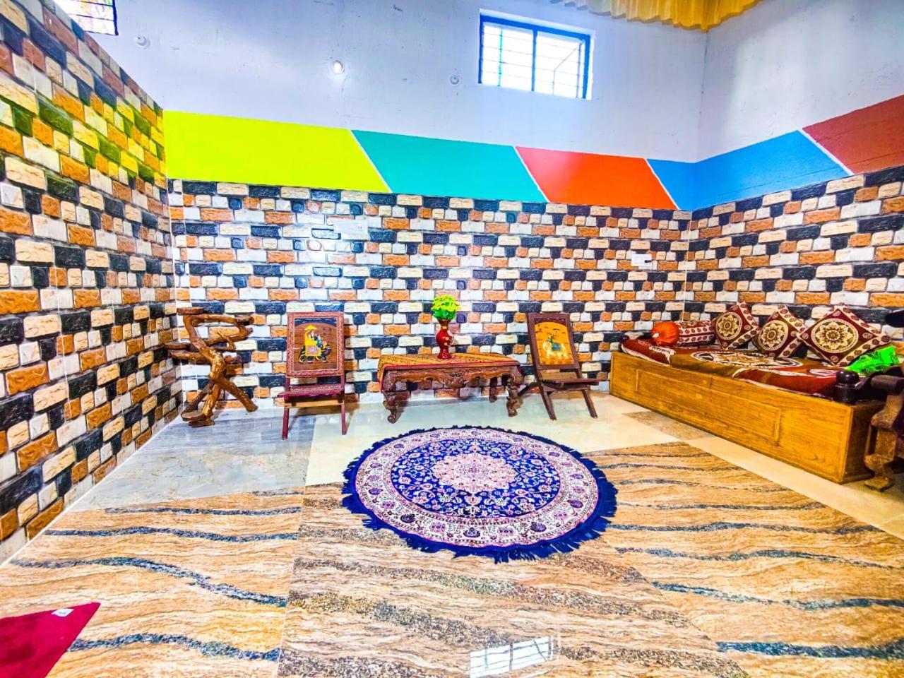 Sahara Family Homestay Mysore Esterno foto